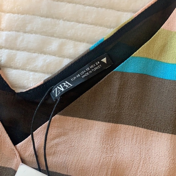 Zara Top - Picture 2 of 4